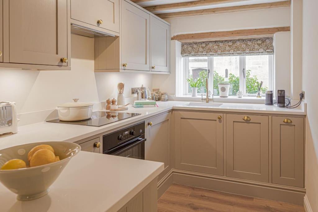 East Barn Cottage - Refurbished Barn Conversion! Weston Subedge Extérieur photo