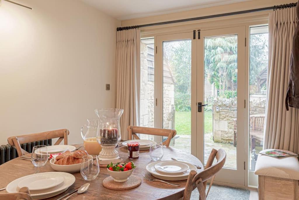 East Barn Cottage - Refurbished Barn Conversion! Weston Subedge Extérieur photo