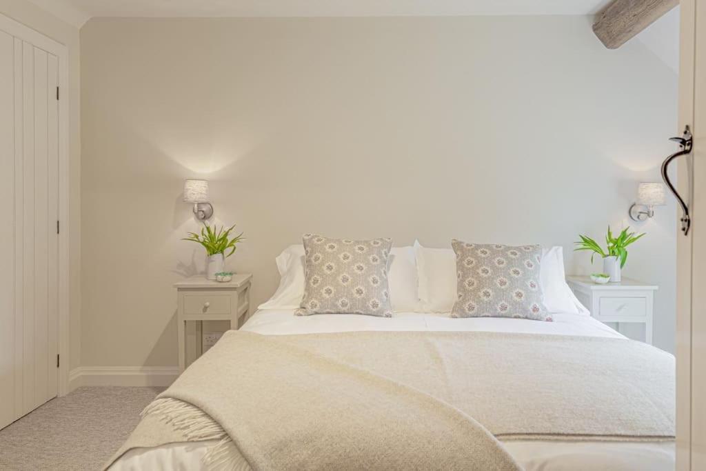 East Barn Cottage - Refurbished Barn Conversion! Weston Subedge Extérieur photo