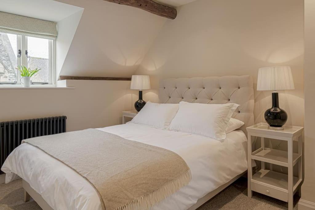 East Barn Cottage - Refurbished Barn Conversion! Weston Subedge Extérieur photo